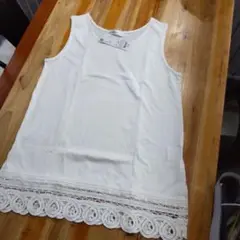 ゴールデンベア レース使いタンクトップ