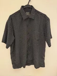 CAZALUS メンズL 半袖シャツ ブラック　柄シャツ 半袖ブラウス