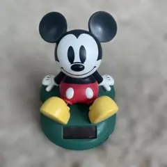 ひだまりのミッキー　ミッキーマウス　首振り　フィギュア　ソーラー　ディズニー