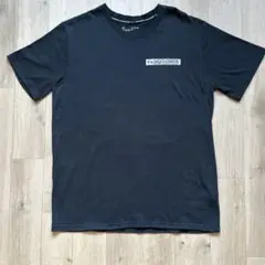 美品希少UNDER ARMOUR ブラック Tシャツ