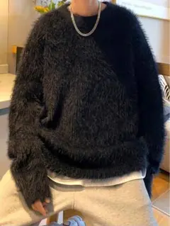 黒ファー風オーバーサイズセーター