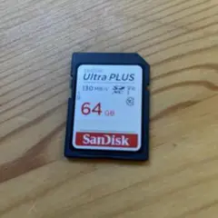 SanDisk Ultra PLUS 64GB メモリーカード