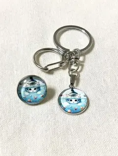 チャーム&ピンバッヂセット(子猫の夏休み④) キーホルダー　ブローチ