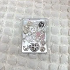 Item thumbnail for item 5f845492-1156-4d81-bd1c-f9ad99b38764