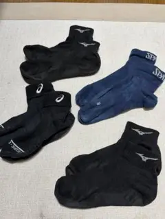 Item thumbnail for item 740db15d-c250-4fe2-adcf-103bb86fe384