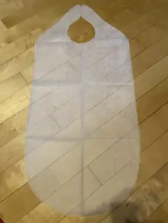 使い捨てメイクケープ　食事ケープ