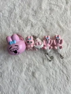 おぱんちゅうさぎつまんでつなげてますこっと/スクイーズキーホルダー