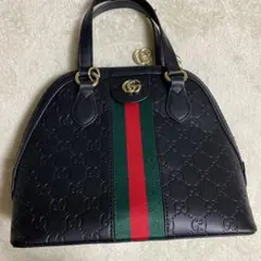 ブラック ハンドバッグ