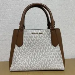 MICHAEL KORS マイケルコース