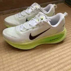 ナイキ ズーム ボメロ18 25.5cm NIKE Zoom Vomero18