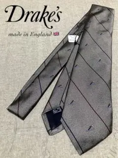 【未使用】Drake's ポケットチーフ ハンカチ ドレイクス DRAKE'S（ドレイクス）の「Drake's / ドット柄プリントチーフ