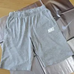 美品＊NIKE ナイキ グレー ス ウェットパンツ