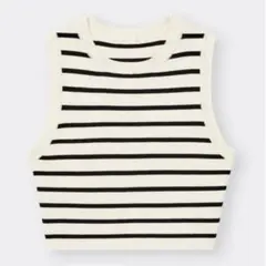 GU ニットクロップドタンクトップ NATURAL ショート丈　ノースリーブ