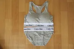 Calvin Klein グレー ブラジャーショーツセットMサイズ