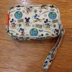 BEAMS Disneyポーチ