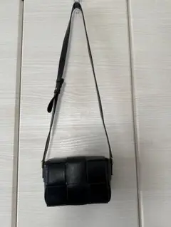 ブラック　ショルダー　バッグ