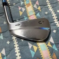 Item thumbnail for item 24ef622f-107a-4f2d-8f5e-711d505cd3fc