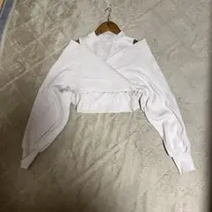 ホワイトリブ編みクロスオーバートップス