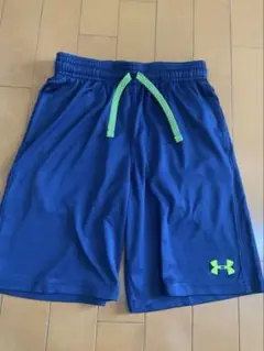 Under Armour アンダーアーマー　ネイビー ハーフパンツ 150