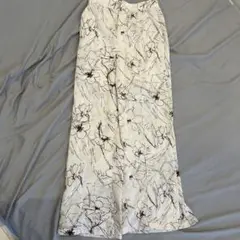 VANNIE U花柄ポリエステルスラックス サイズF