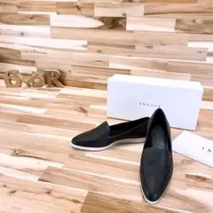 美品【セオリー】フラットシューズ パンプス シンプル通勤ビジネス22.5 黒×白