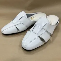 Item thumbnail for item 35f34112-f54c-40a4-be65-90d11590103c