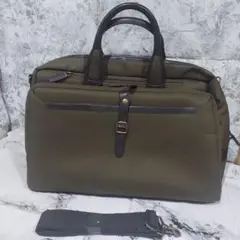 ☆訳あり美品☆クロコダイルオリーブグリーン ビジネスバッグ