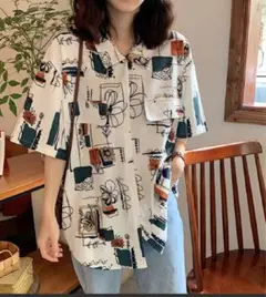 【新品】総柄 レトロシャツ　柄シャツ 半袖 おしゃれ きれいめ カジュアル