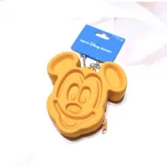 ミッキーワッフル　シリコン　バッグチャーム