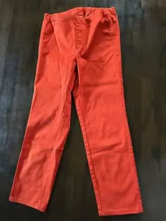 ユニクロ　八分丈パンツ（サブリナパンツ）　Mサイズ　美品　朱赤