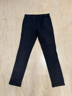 ユニクロ　スリムフィットチノパンツ　ネイビー