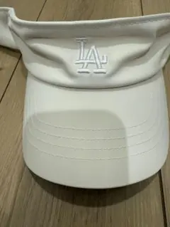 LA MLB ホワイト バイザー M/L