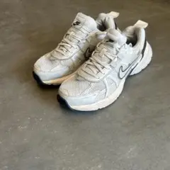 NIKE v2krun 即日発送