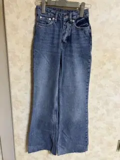 Item thumbnail for item 12a1cfbc-2ed5-4626-896b-be42aaf6a1da