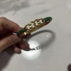 フローレンス　イタリア製　蛇革　グリーン×ゴールドブレスレット