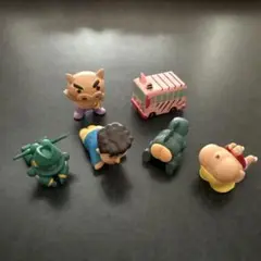 クレヨンしんちゃん　キャラクターセット　ガチャガチャ