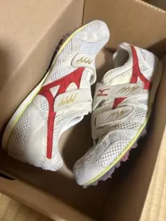 Mizuno スパイクシューズ 24.0cm ホワイト/レッド 中長距離用