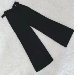 ブラック ワイドレッグパンツ ベルト付き　美脚