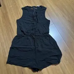 FOREVER 21 ブラック刺繍オールインワン S