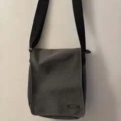 EDWINショルダーバック