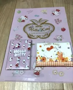 Hello Kitty メモ帳とクリアファイルとティッシュのセット　富国生命