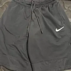 Nike グレー ハーフパンツ L バスパン