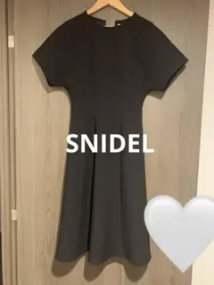 SNIDEL ブラックワンピース