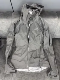 希少　ARC'TERYX BETA LT HADRON JACKE ハドロンXS Arc'teryx Beta LT Jacket Hadron Review: A Bomber Rain Shell