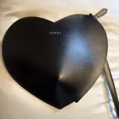 YAHKI ハートクラッチバッグ