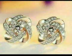 -j←←←m18-12 刻印/ブリリアントゴージャスフラワーピアス