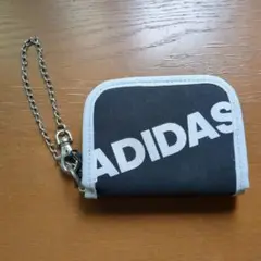 adidas 二つ折り財布 ブラック チェーン付き