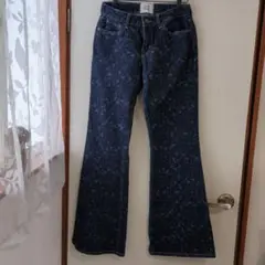 【美品】ＢＤＧデニム　２５　フレア