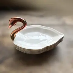 Item thumbnail for item a9ee7b80-c5f5-4294-b575-11941acb25c0