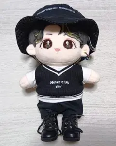 BTS ジョングク グク ぬいぐるみ 20センチ 服セット